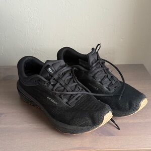 Brooks Men's Black Athletic Shoes